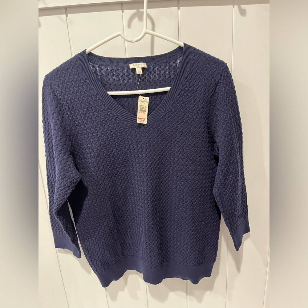 Talbots Navy Blue V-neck sweater Size L